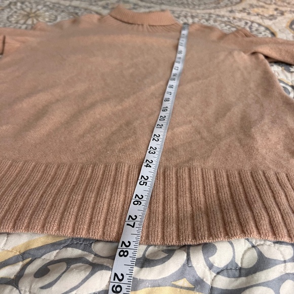 Isaac Mizrahi Love Cashmere Women's 100% Cashmere Turtleneck Sweater, Large - Picture 6 of 9